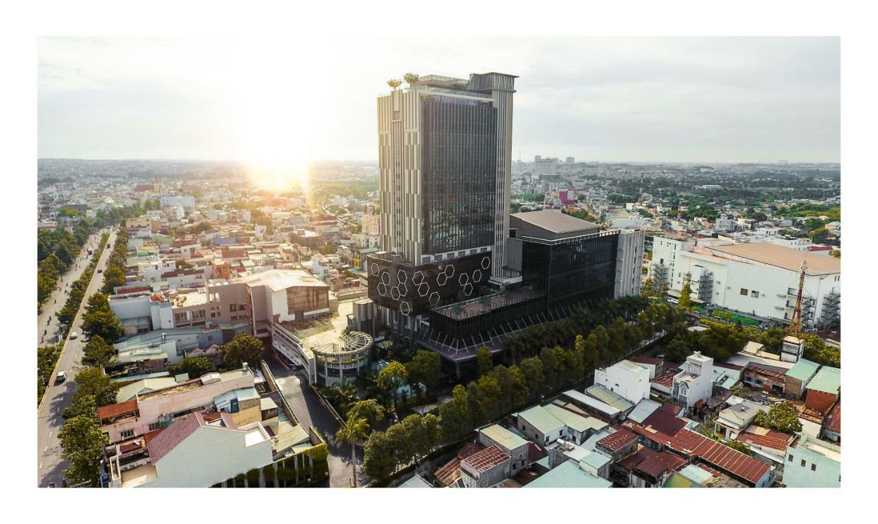 The Mira Central Park Hotel Bien Hoa Zewnętrze zdjęcie
